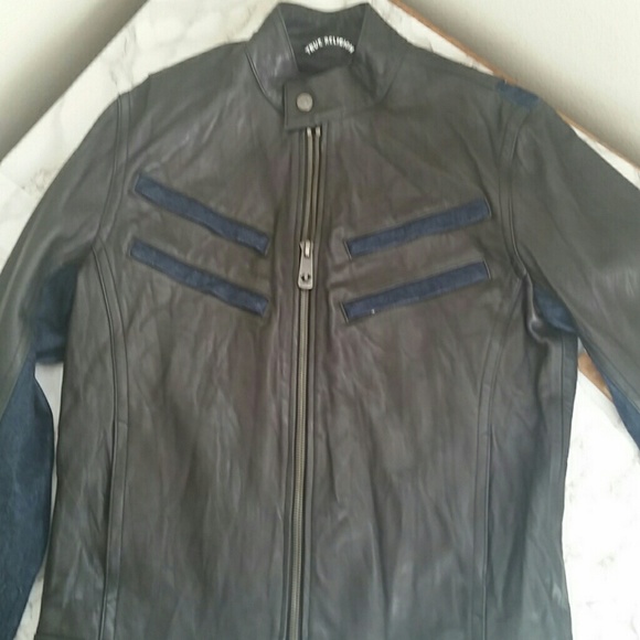 True religion  jacket - Picture 2 of 5